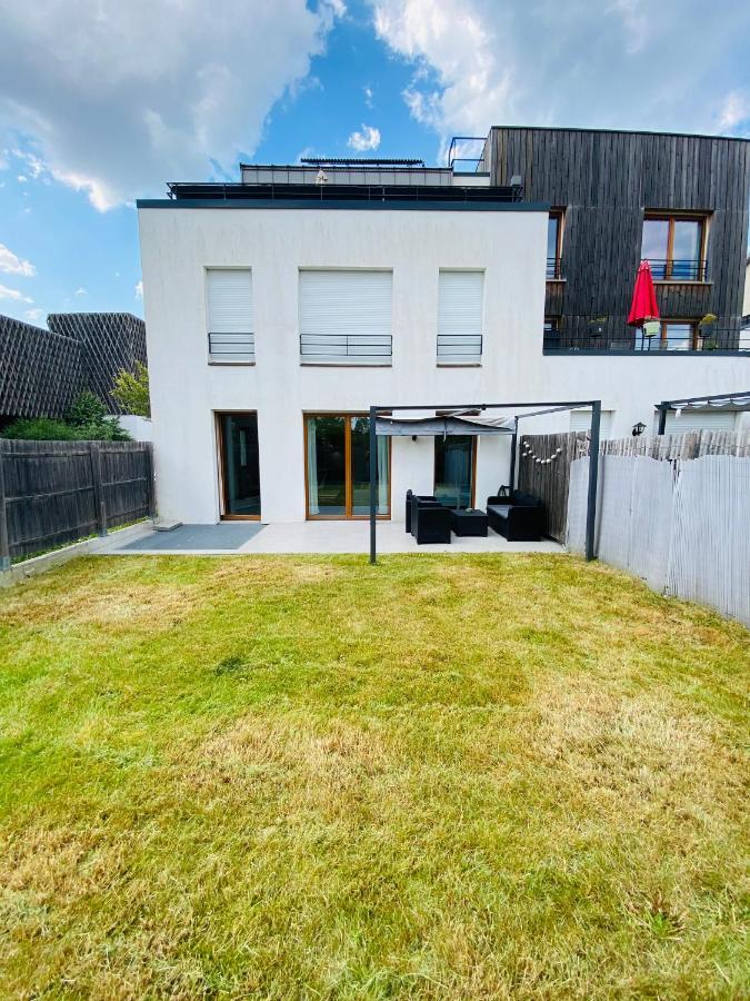 Family Apartment Disneyland-Paris, Garden&Parking Montévrain Exteriör bild
